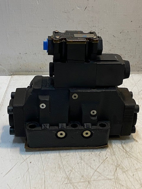 Harsco Track Technologies HTT Directional Control Valve 0-3333039-0-03