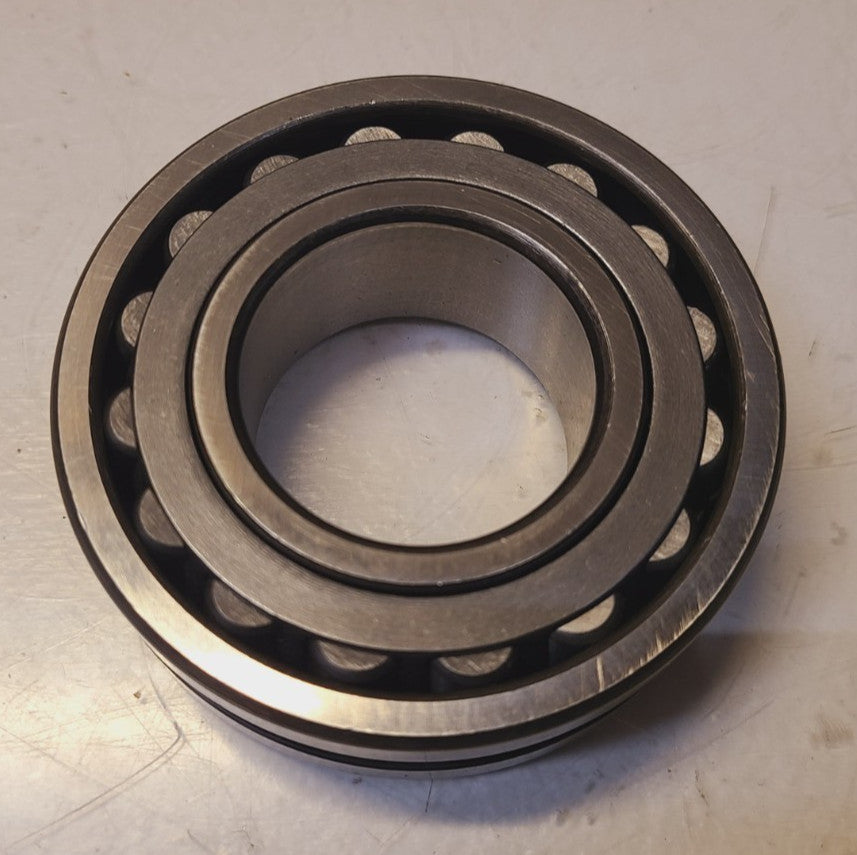 URB Spherical Roller Bearing 22207 CC3 W33