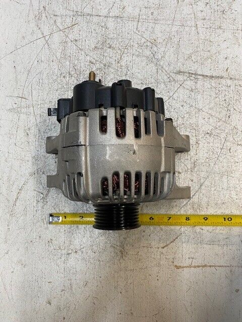 Valeo Alternator 37300-39435 | A0002655438 | 13.5V | 120A