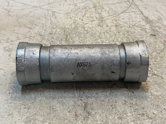 O-Z/Gedney Expansion Coupling w/ Internal Bonding 4" Movement AXB75 29mm Bore