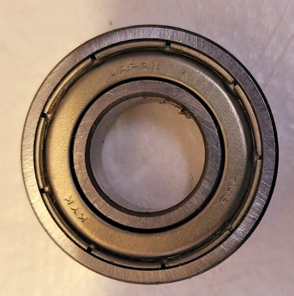 2 Quantity of KYK Ball Bearings 7R8 (2 Qty)