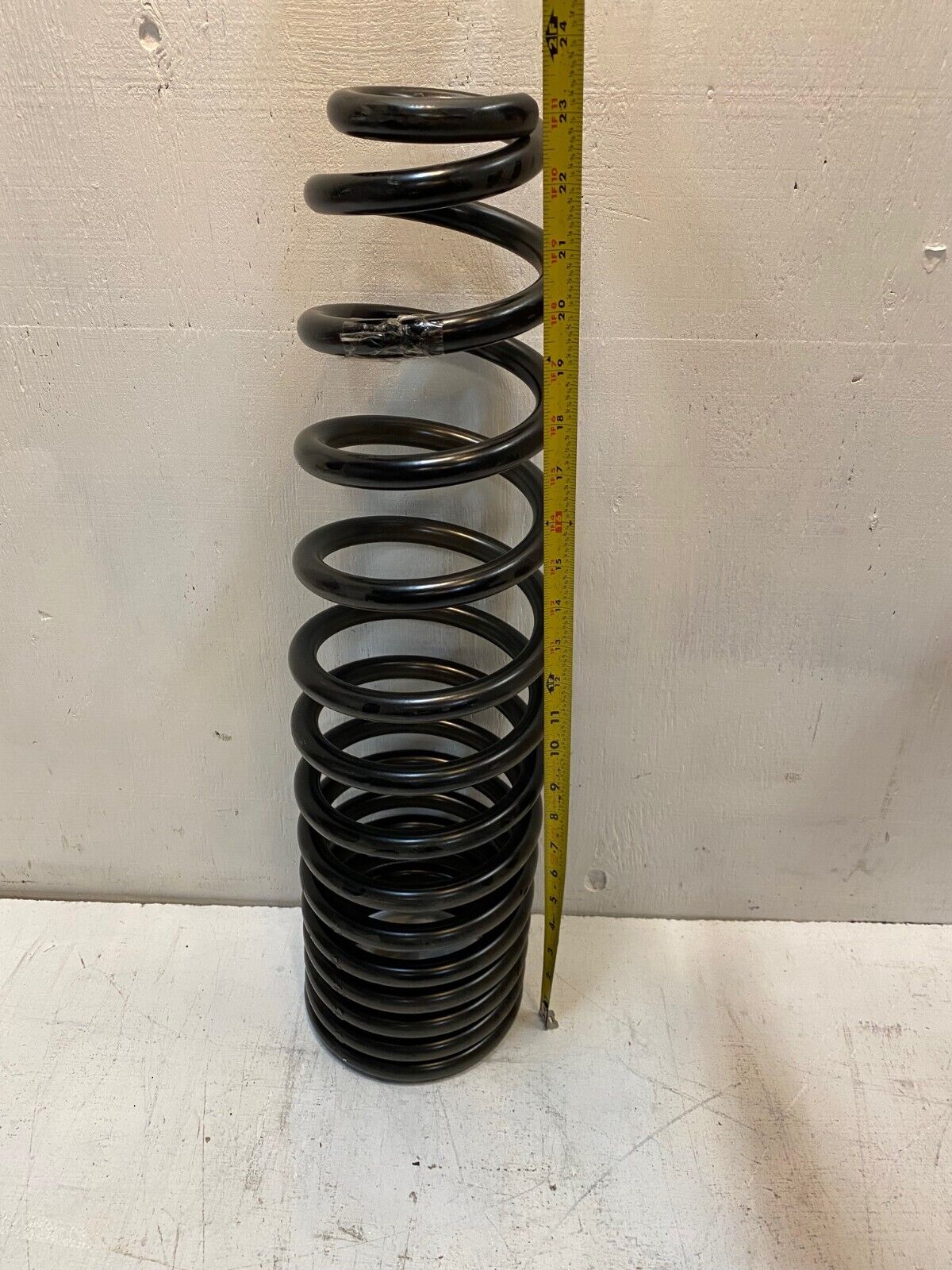 Skyjacker G235RS-DR Gladiator JT Rear Coil Spring 23.5