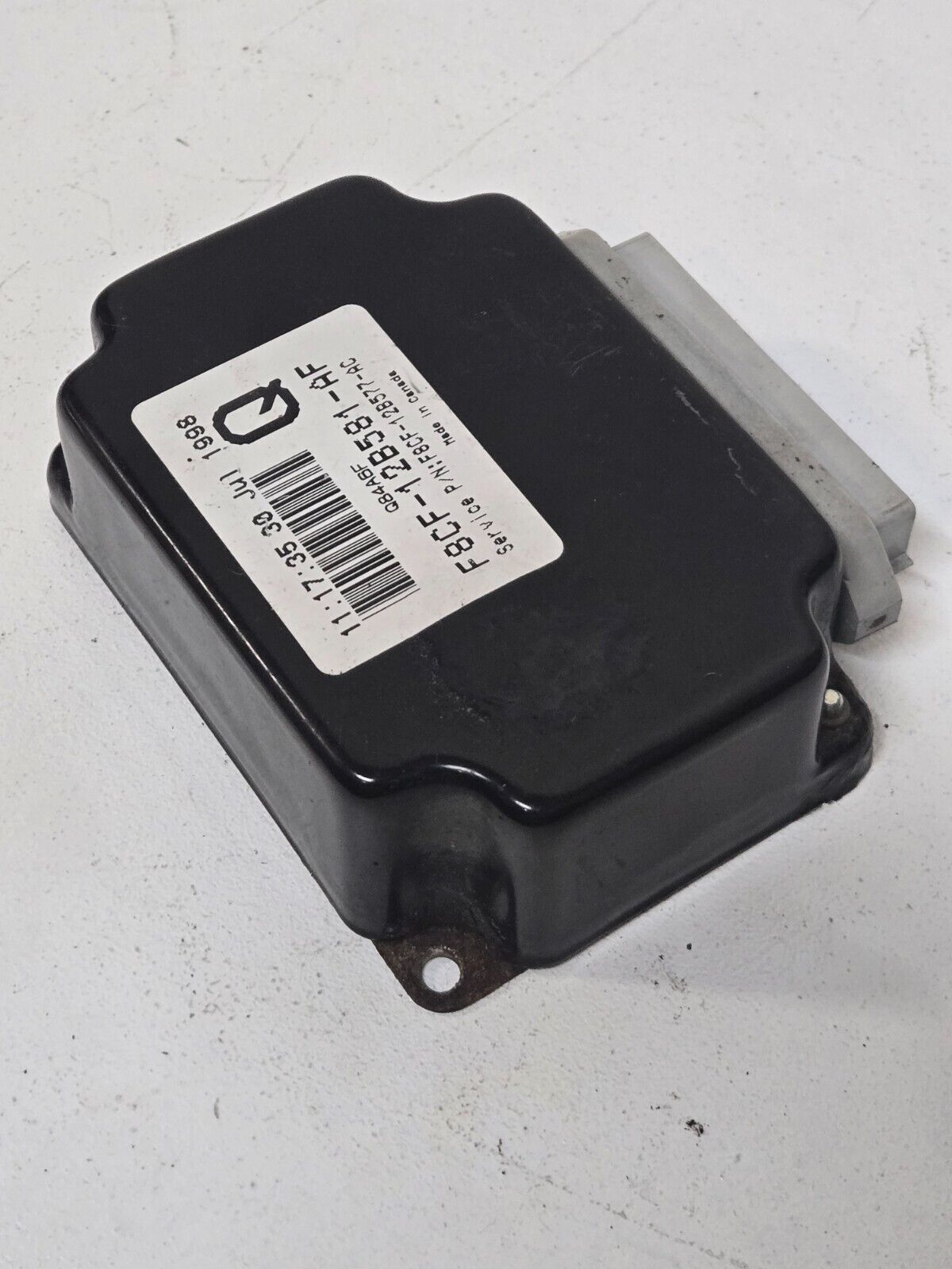 Ford Escort Constant Control Relay F8CF-12B581-AF | Q84ABF | F8CF-12B577-AC