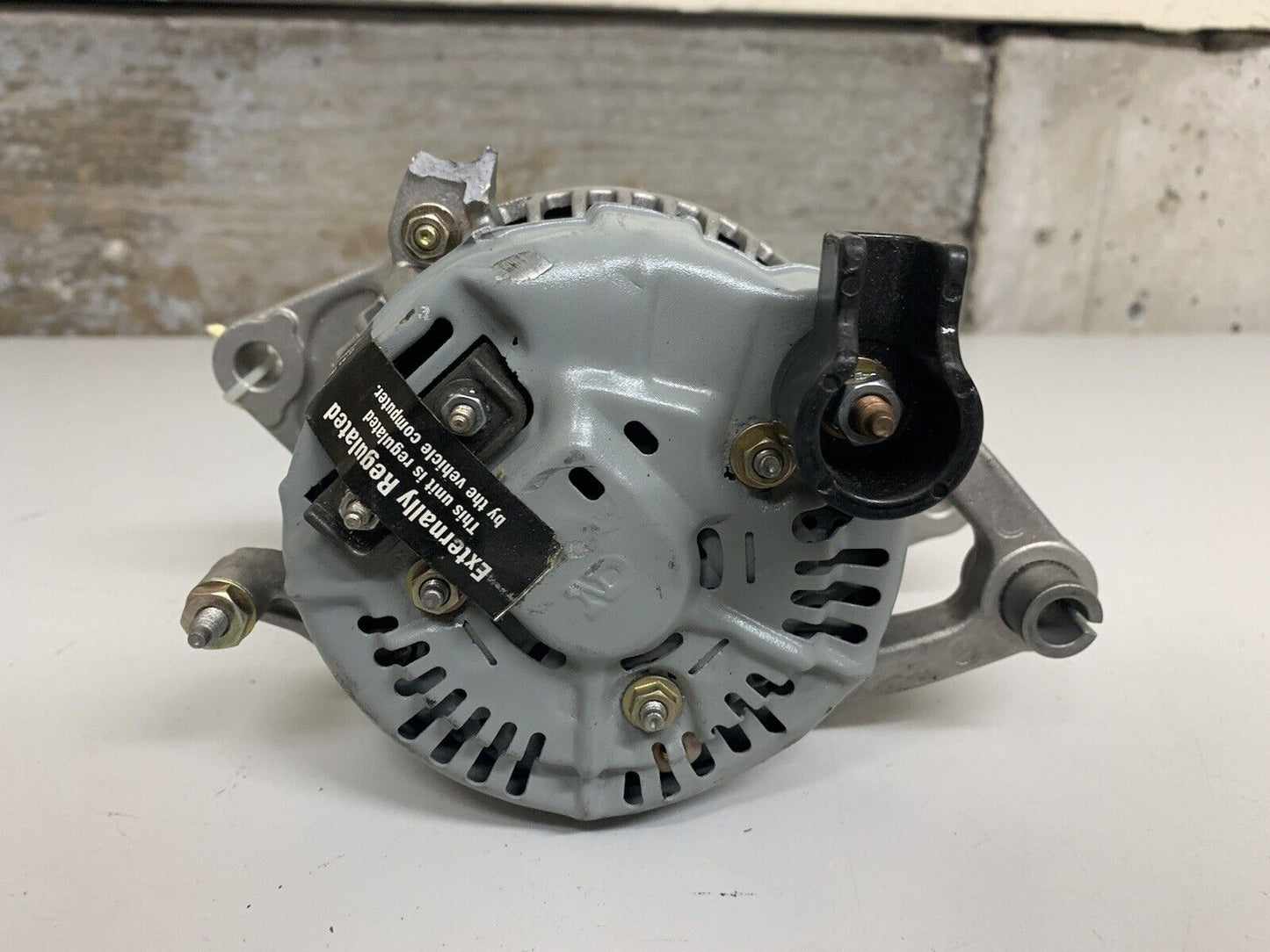 Remy 14443 Alternator SLIGHTLY DAMAGED