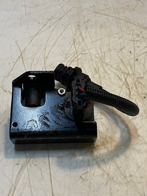 Exhaust Gas Differential EGR Pressure Sensor for Volvo Trucks 21442662 | 10W405