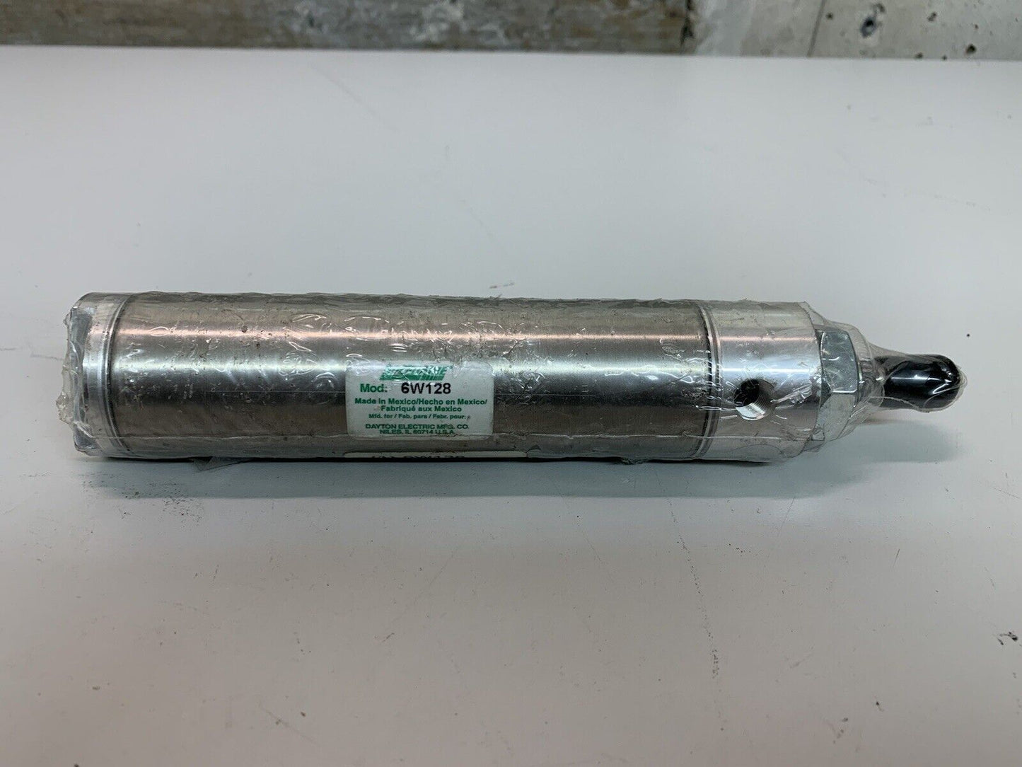 4” Stroke 304 Stainless Steel Nose Mounted Air Cylinder 1-1/2” 6W128