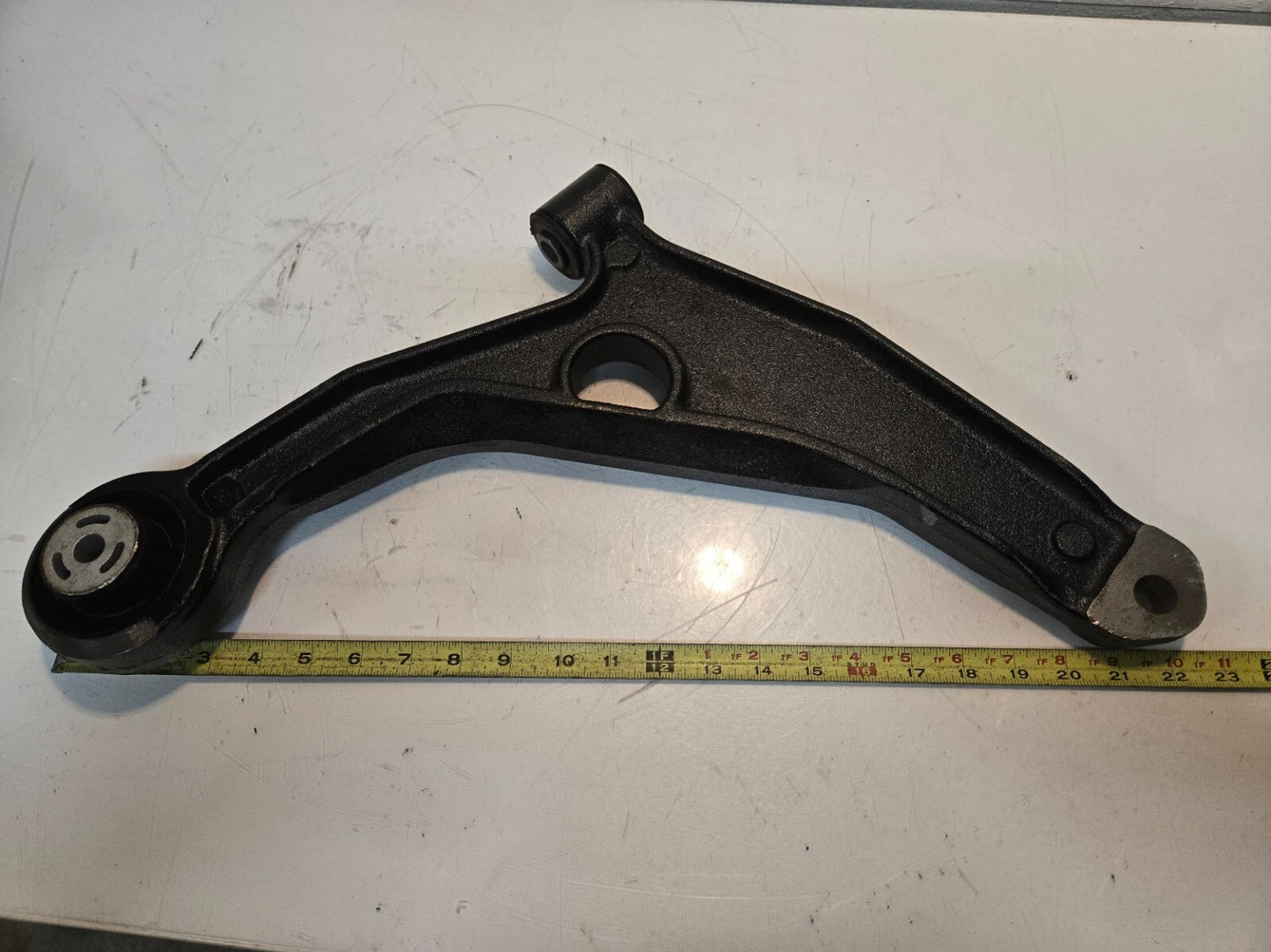 Lower Right Side Control Arm SPN032176 RH 171 0314 W4 for Chrysler Sebring