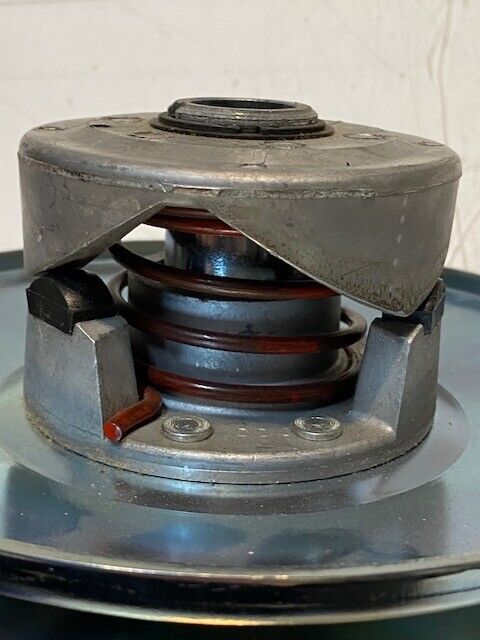 Torque Converter Driven Clutch 7-1/2" W 22mm Bore 39mm Thick