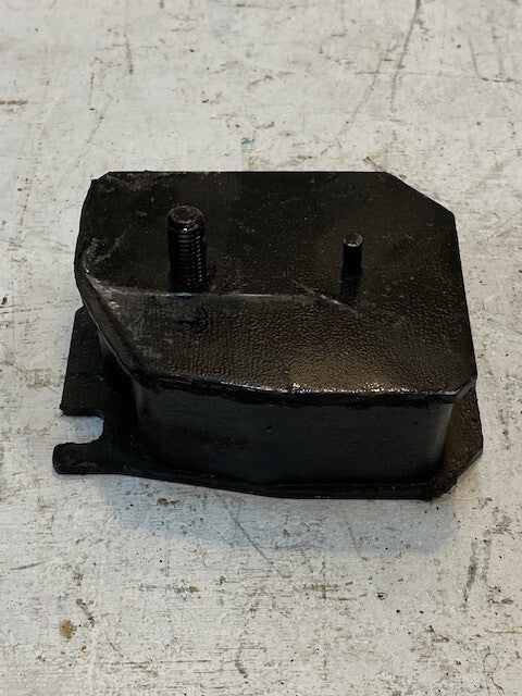 Engine Mount 4-3/4" Long 3-1/4" Wide 1-3/4" Thick 10mm Thread