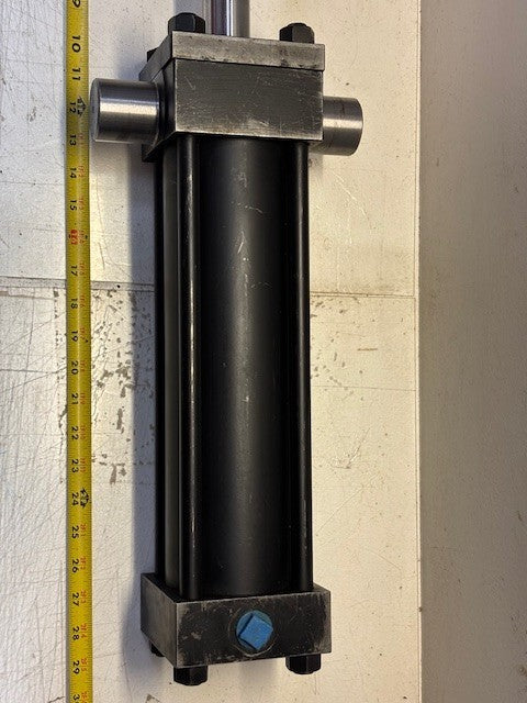 Cunningham MFG Hydraulic Cylinder | 31/2HSNT1N1112S3000