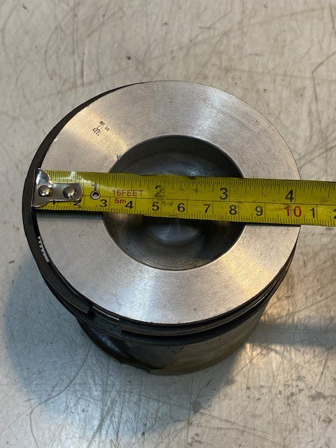 Piston Front RE505100 for John Deere | 106L21 A2 | 4" x 4" x 4" | 35mm Pin Hole