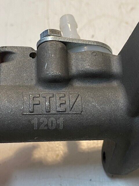 FTE 1201 Clutch Master Cylinders 5/8 | M0809W | M0809 | D111051