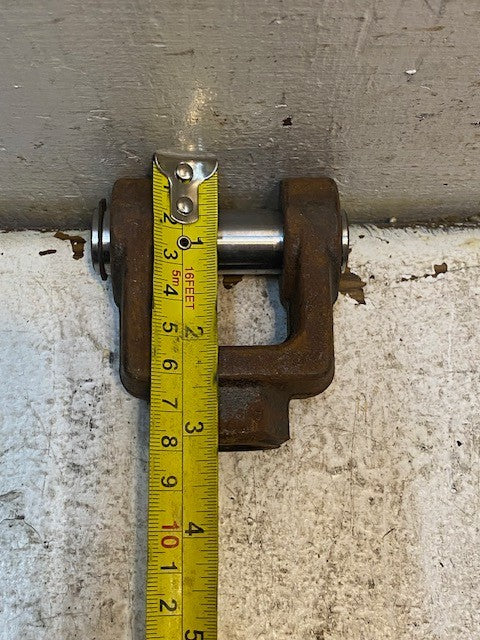 Female Rod Clevis RC-0750 | 3-1/8" Long 2-7/8" Wide 19mm Rod 17mm Bore