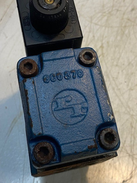Mannesmann Rexroth Hydraulic Directional Control Valve 4WE6J60/EW110N9K4/B10N10