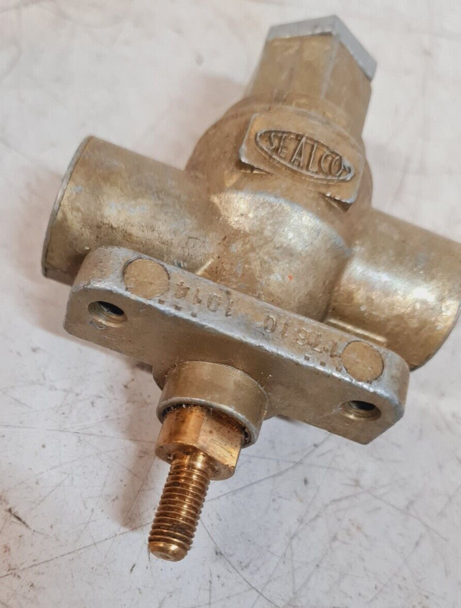 Sealco Air Bag Control Valve 17610 | 1014