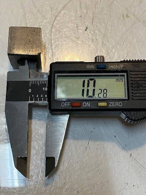 2 Quantity of New Holland 510368 Cube Spacers 19mm x 19mm (2 Quantity)