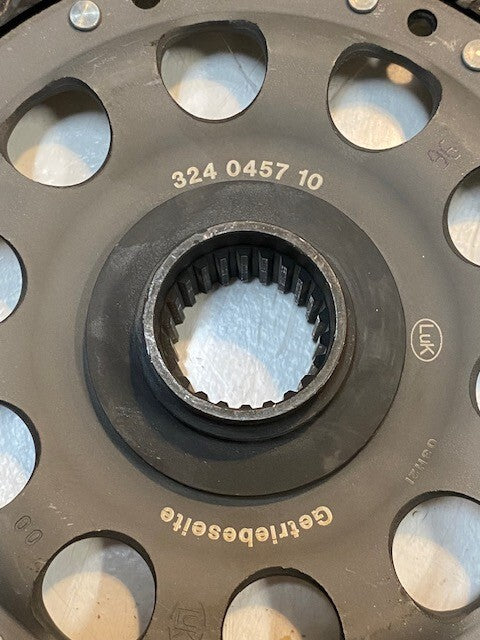 LuK Clutch Kit 624-3284-19, 324-0457-10, E09-00, 124-0304-10, 22-Spline