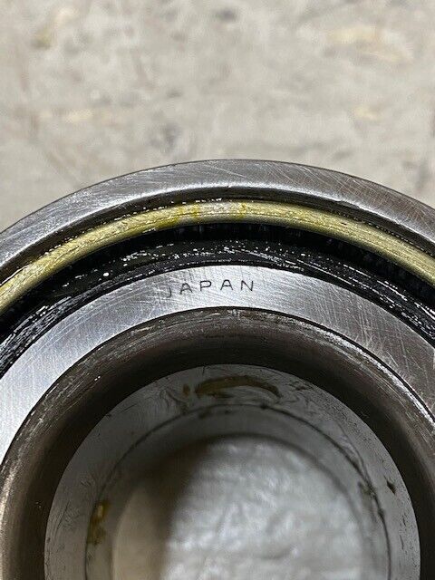 NSK 35BWD10B Japan 35x54x76mm Double Row Wheel Hub Ball Bearing