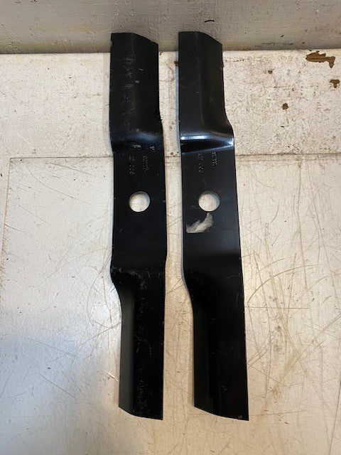 2 Quantity of Lawn Mower Blades 92117 | 15-1/2" x 2-3/16" (2 Quantity)