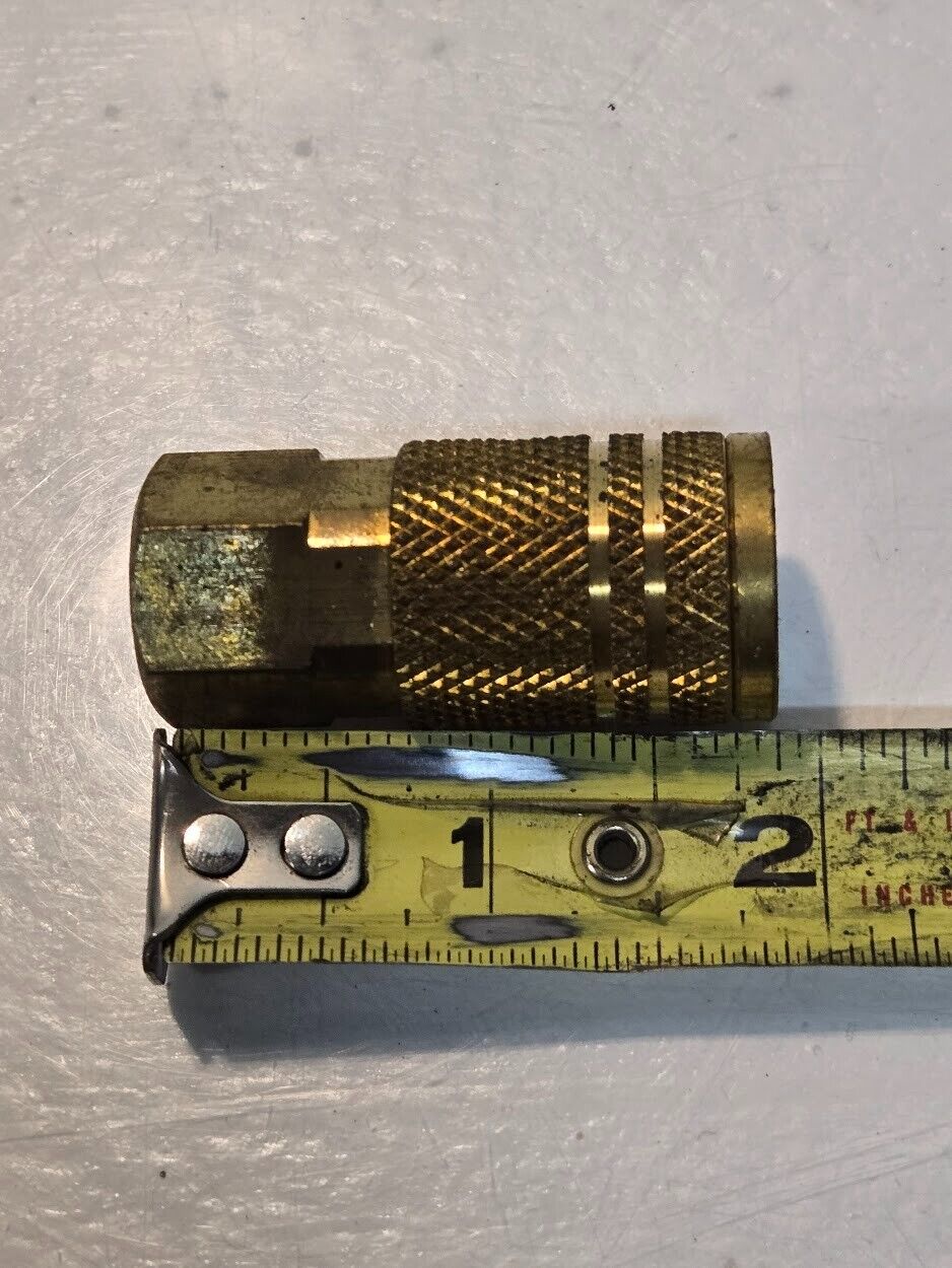 9 Quantity of Amflo C280B 1/4" Quick Change Couplings 1/4" FNPT Brass (9 Qty)