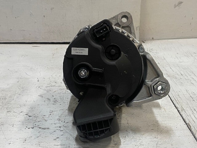 Alternator 13882N-WBE BT21K4 Compatible with 01-06 BMW - Damaged