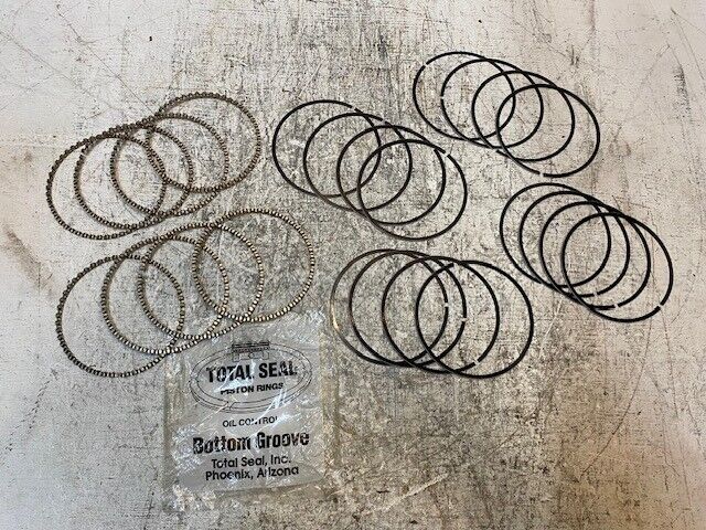 Total Seal Piston Rings Set 00153 | 043900 | 1875190 3PC Oil