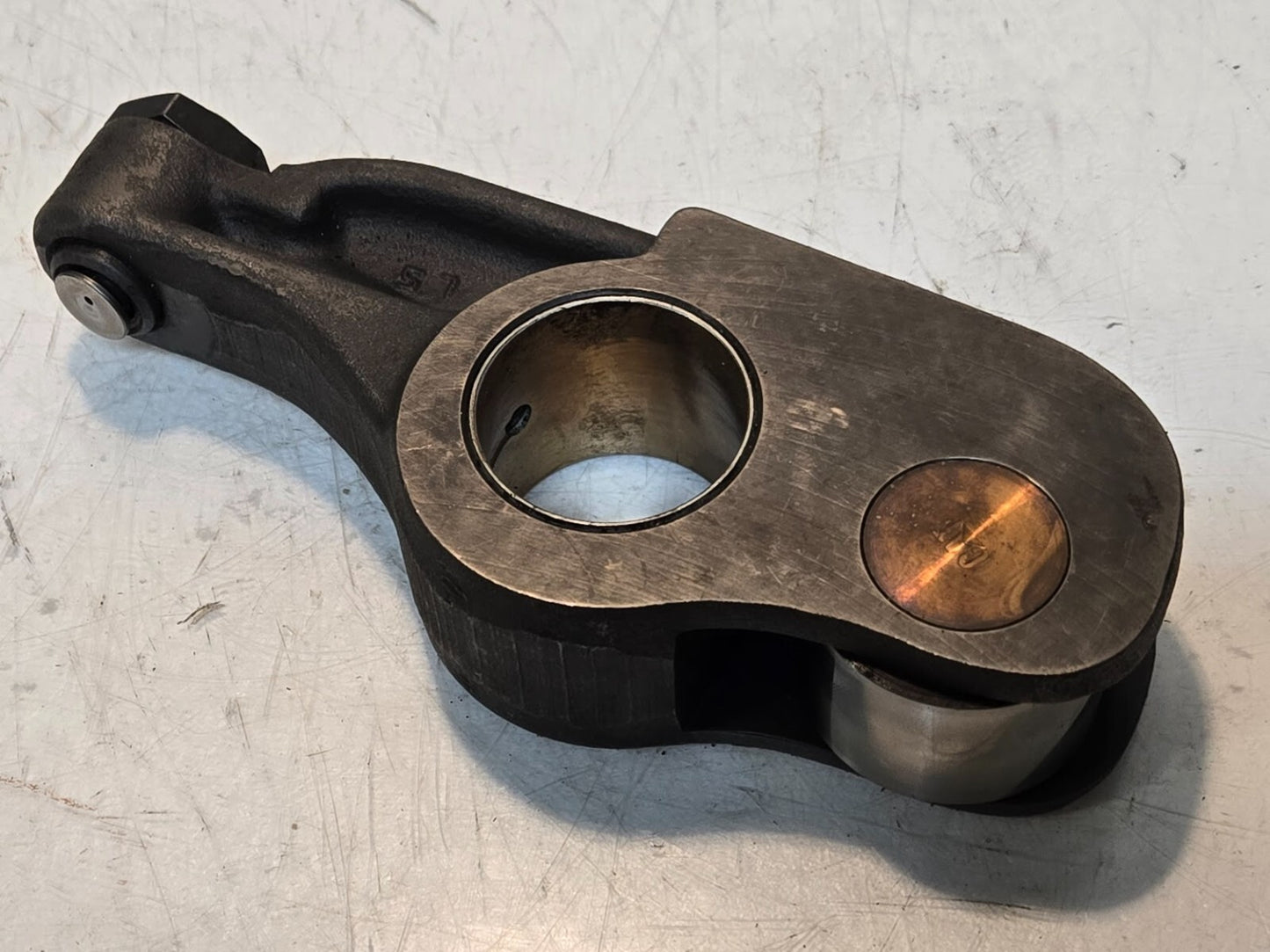 CAT Rocker Arm 103-2051 for C15 Engine | LS | 40 mm Shaft Bore | 45 mm Roller OD