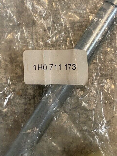 2 Quantity of Relay Shaft Levers 1H0711173 | 6-1/2" Long 3" Wide (2 Quantity)