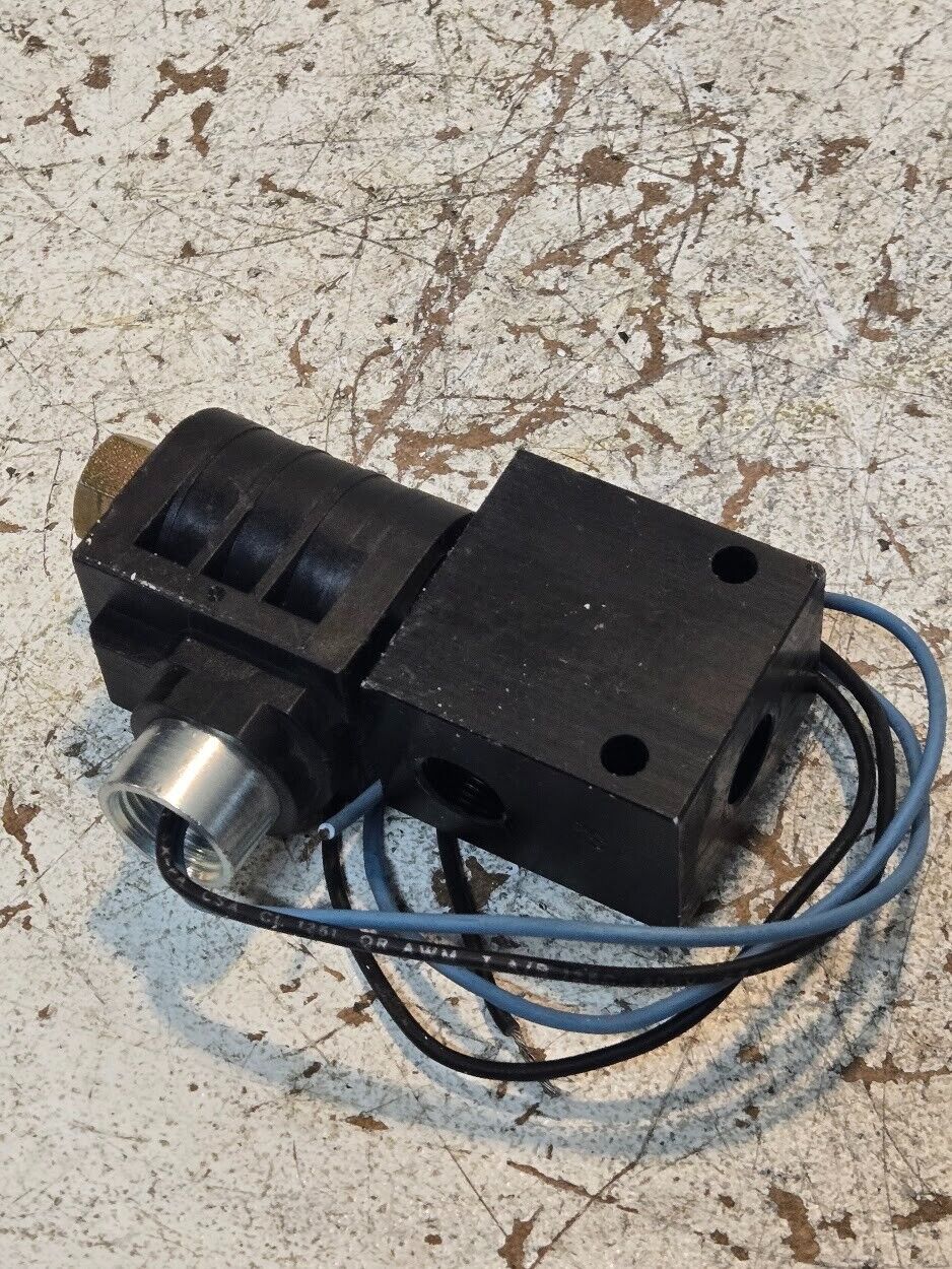 Delta Power Hydraulics Solenoid Valve 85005116 | DCL25 24V | G96