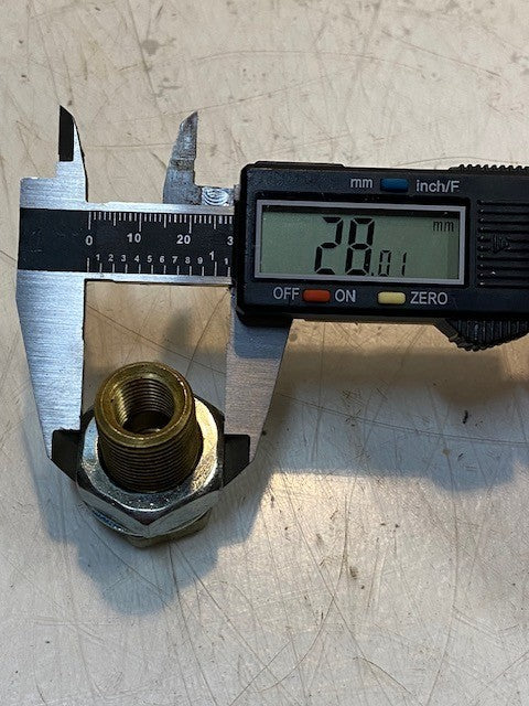 14 Qty of Hydraulic Hex Nut Bolt Fittings 1-3/8" L 19mm Thread 25mm Hex (14 Qty)