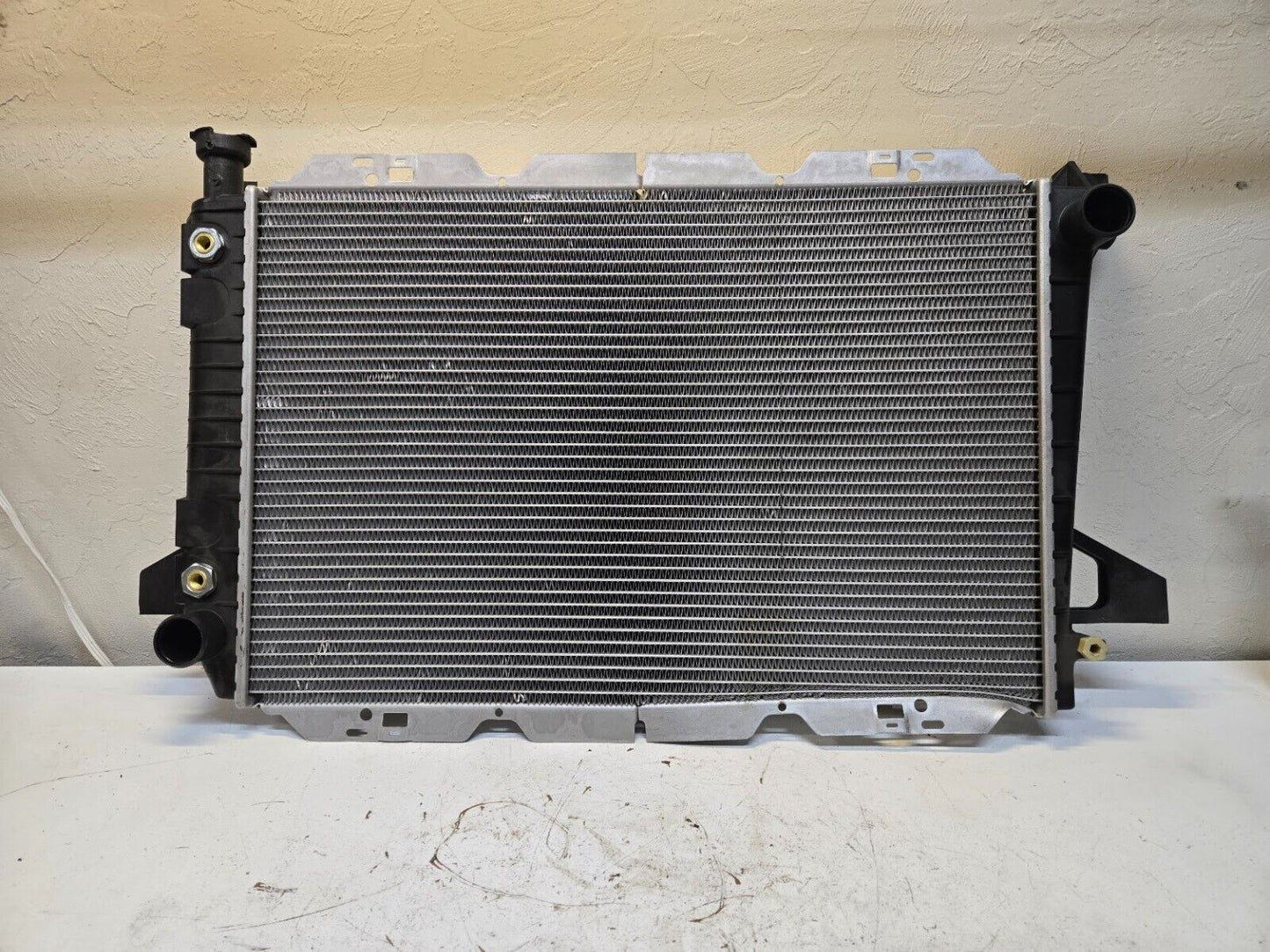 Radiator F2TZ-8005-KACP for Ford