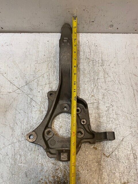 Front Right Steering Knuckle 04764752-AB