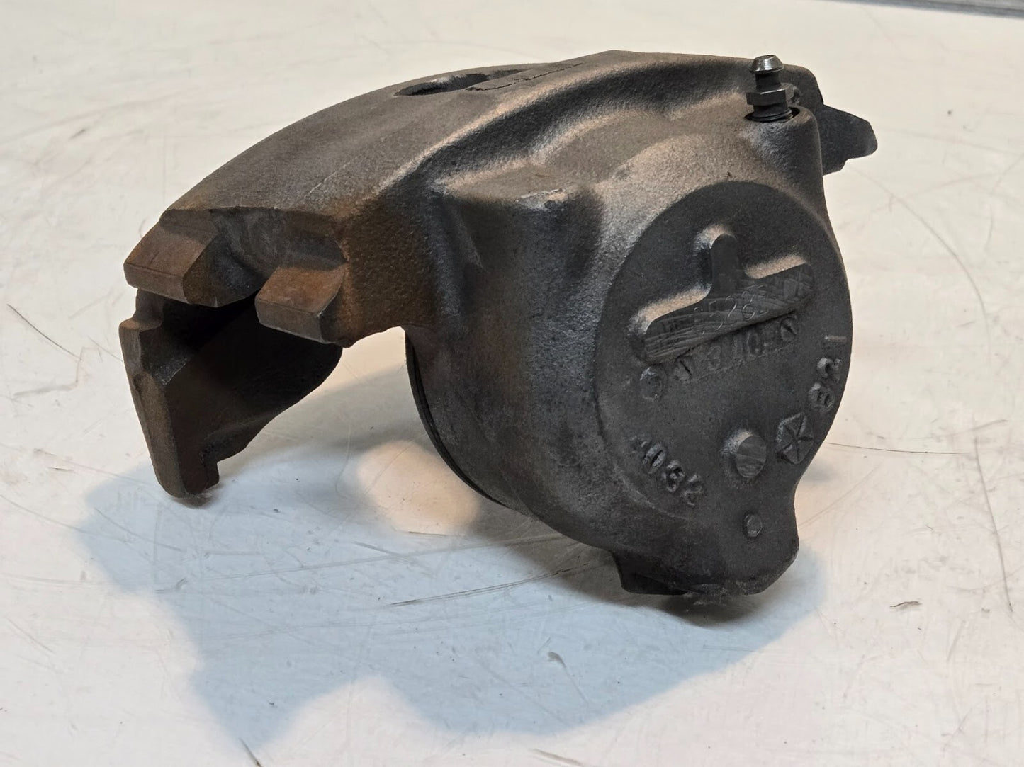 Brake Caliper 6528B for Chrysler | 4032 821 | L16 | 3 40- | Single Piston