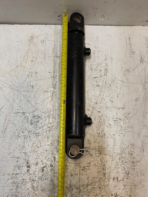 Hydraulic Cylinder A0DD 18" Long 64mm OD 25mm Bore