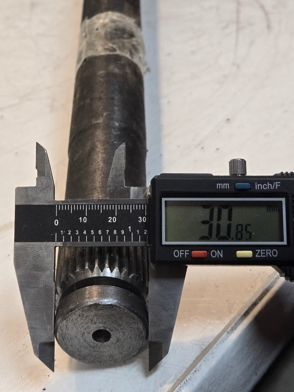 Rear Axle Shaft MG2192 for Motive Gear | 32-1/2" Long | 31 Spline | Dual 5x135mm