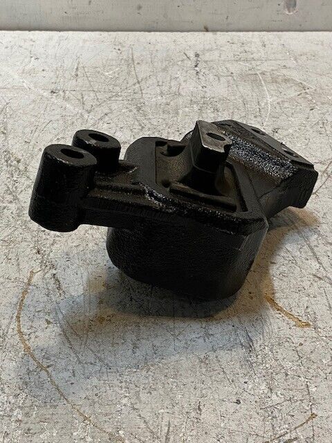 Engine Motor Mount Insulator for Dodge Ram 1500 | 1438A | 692A8 | 692AB