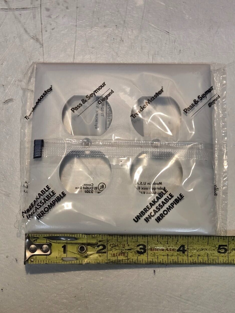 100 Quantity of Pass & Seymour TP82-W TradeMaster Wall Plates (100 Quantity)