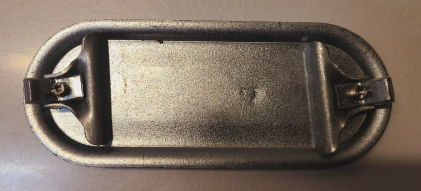 20 Quantity of EGS Appleton 1-1/4" Steel FM7 Blank Covers APP 470 (20 Qty)