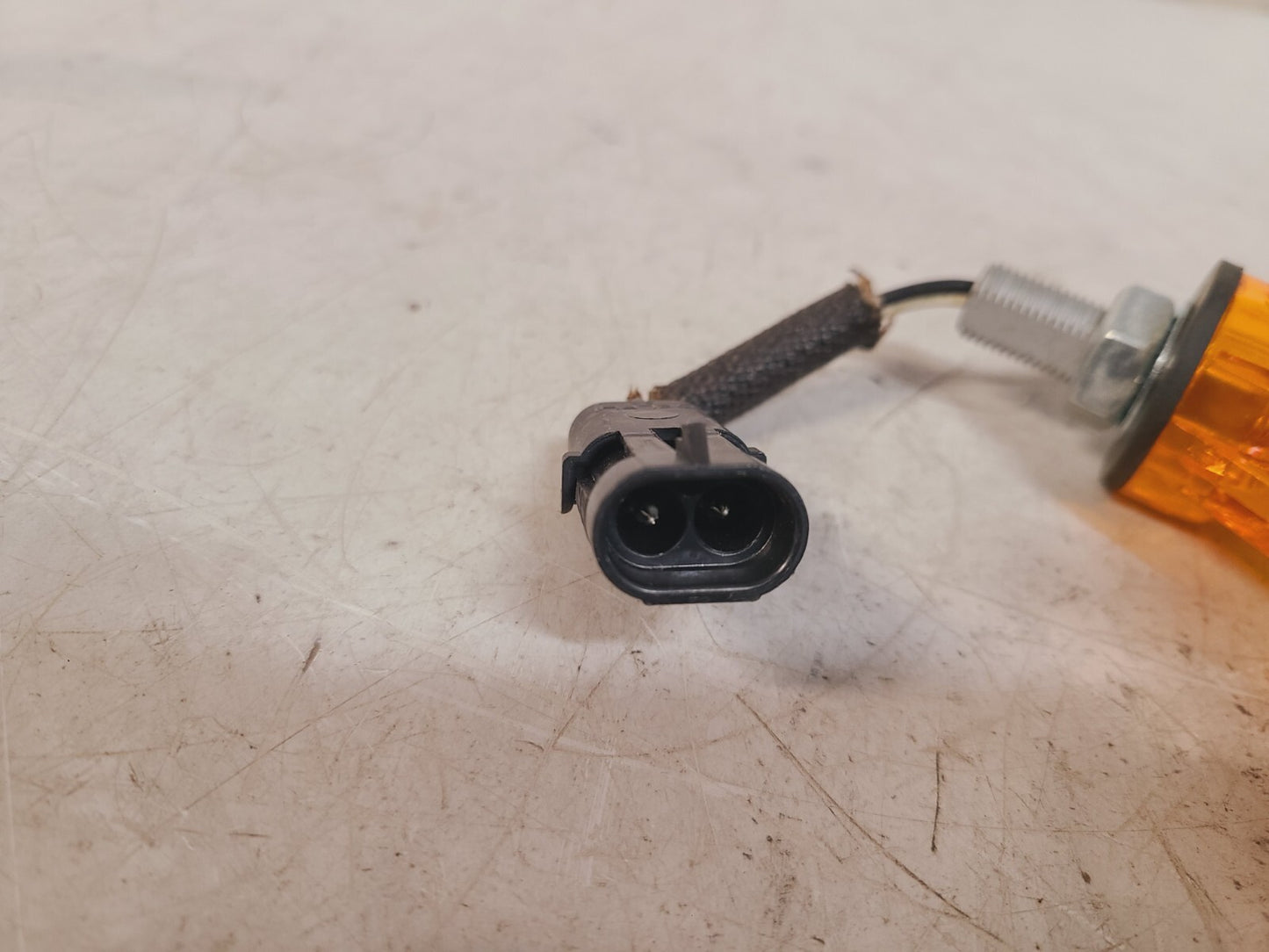 Truck-Lite Yellow Round Directional Light & Wire 13252