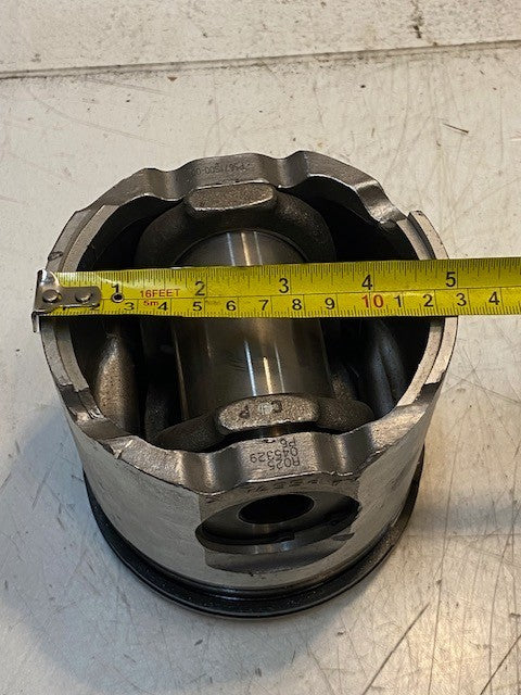 John Deere Engine Piston R520669 | RE524325 | 138914 | P5683C00-02