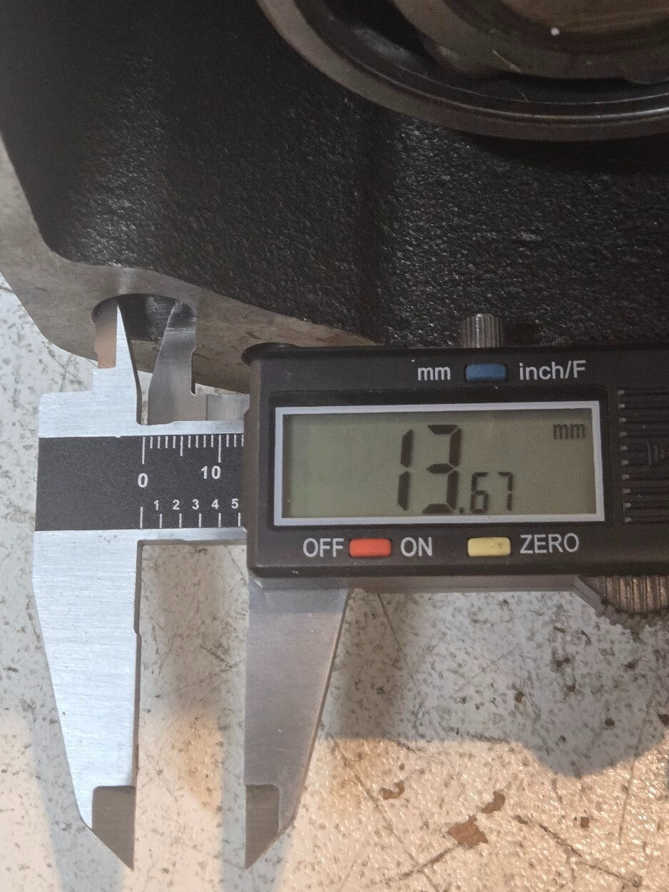 Twin Disc International KS-352 Clutchable Pump Mount PTO P10863A