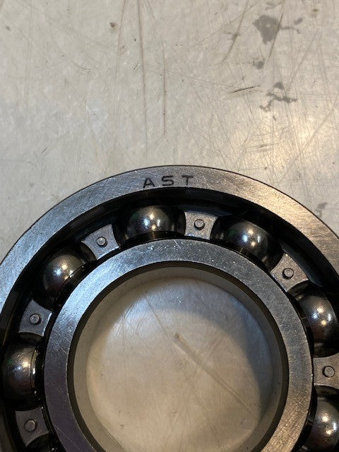 12 Quantity of AST Deep Groove Ball Bearings 6207 | 35x72x17mm (12 Quantity)