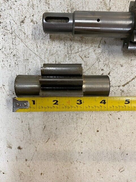 Commercial Shearing 3040-01-102-7577 Shaft & Gear Assembly DLA700-81-M-J548