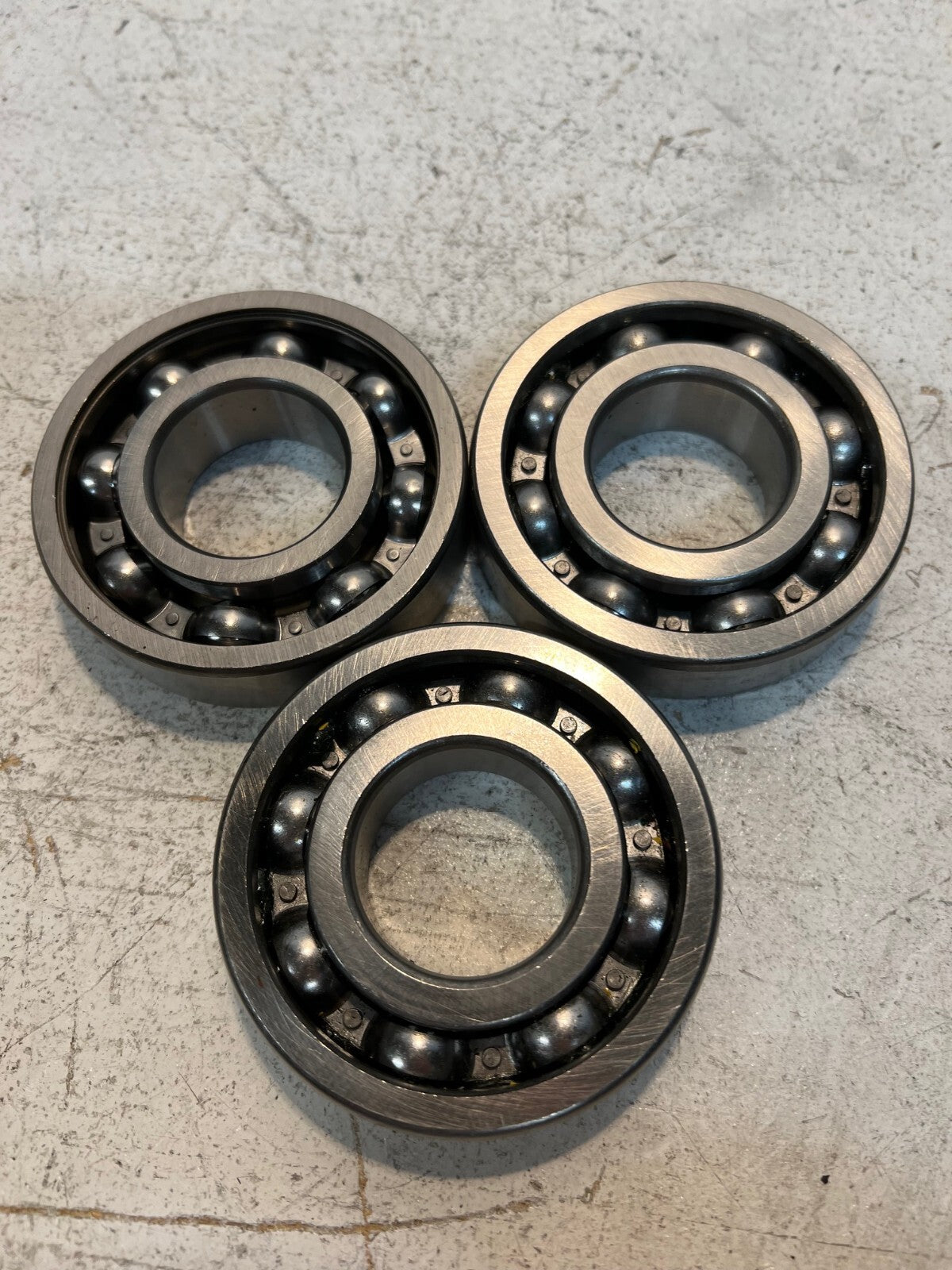 Pack of 3 6307V Ball Bearing CCVI (QTY 3)