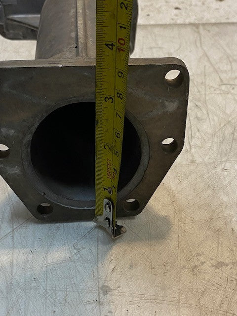 Outboard Marine Body Receiver 552889 | 7-3/4" Long 5" Wide 3-3/4" Tall 57mm Bore