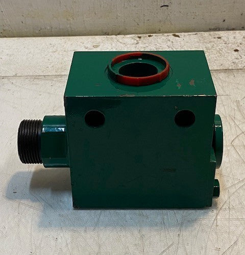 Hydraulic Solenoid Valve Manifold Green 37mm Thread OD 19mm ID 3"x4"x6-1/4"