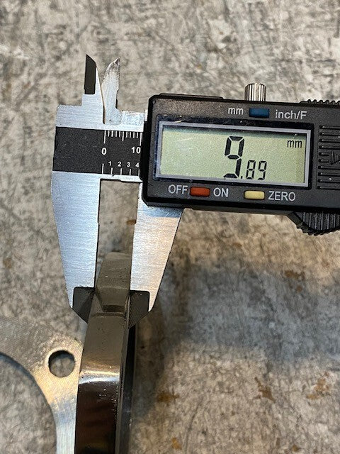 2 Quantity of 3-Bolt Exhaust Flages 77mm Bore 10mm Thick 10mm Holes (2 Qty)