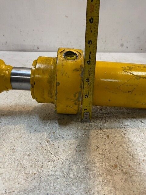 Hydraulic Cylinder Yellow 340310-1 | 16" Long 4-1/2" OD 25mm Bore