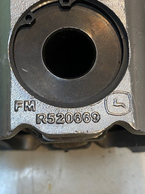 John Deere Engine Piston R520669 | RE524325 | 138914 | P5683C00-02