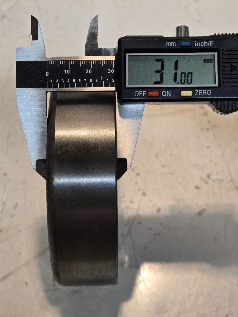 SX Mast Bearing D581815 for Forklift | 109.5 mm OD x 40 mm Bore x 31 mm Thick